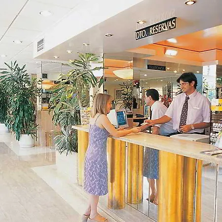 Servigroup Orange מלון 3*